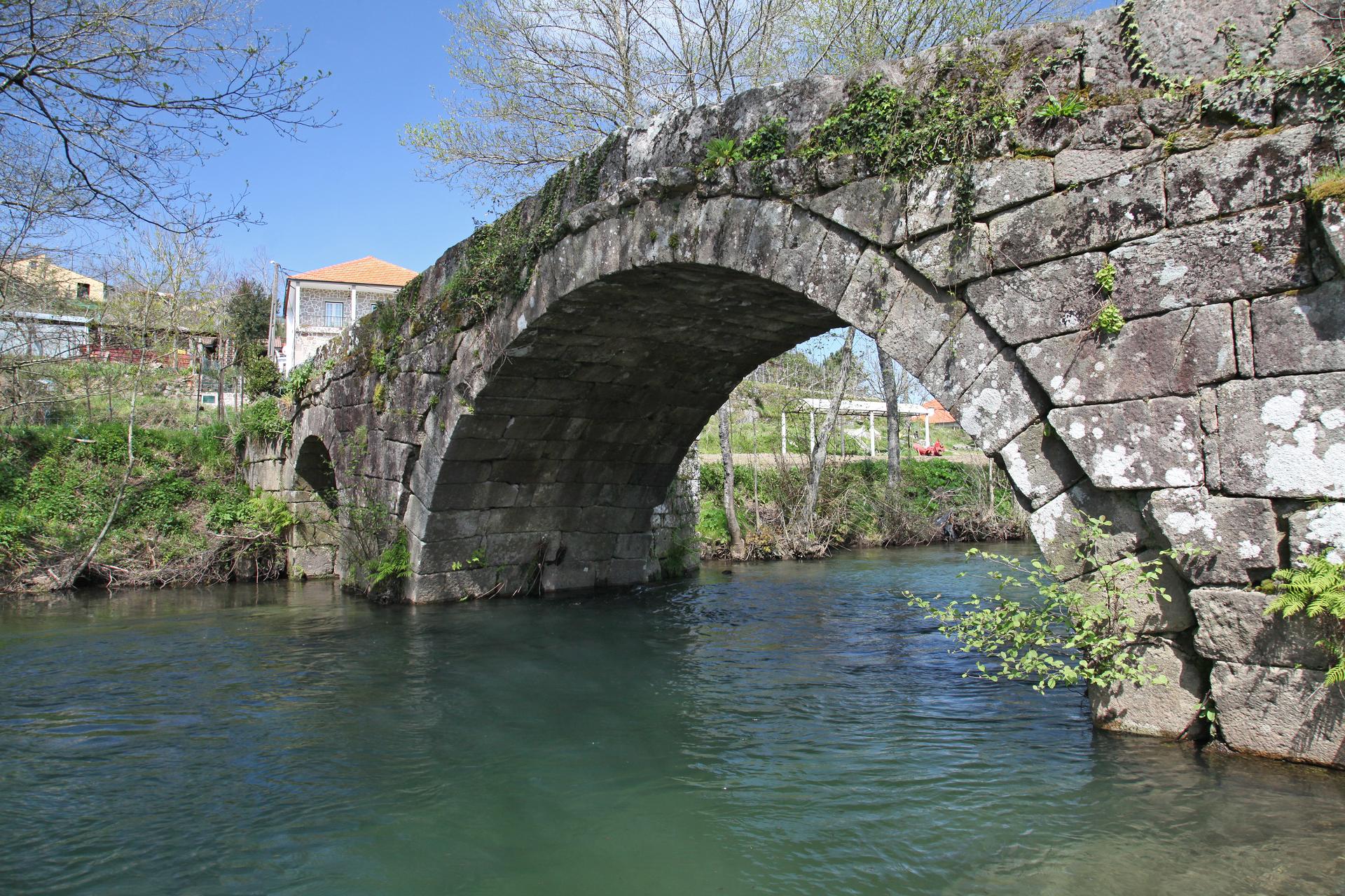 Ponte de Rubiães, Paredes de Coura